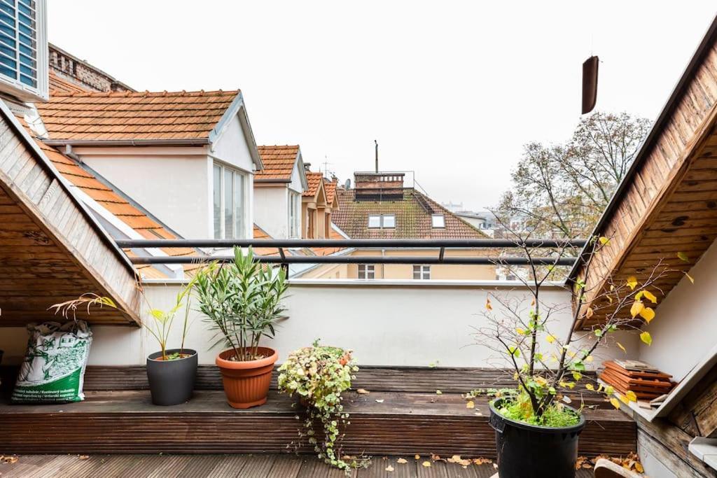 Rooftop 180M2 Loft With Private Sauna, Bratislava Extérieur photo