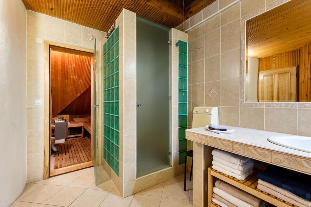 Rooftop 180M2 Loft With Private Sauna, Bratislava Extérieur photo